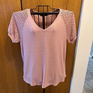 XL Dusty Pink Women’s Tops with Lacy Sleeves